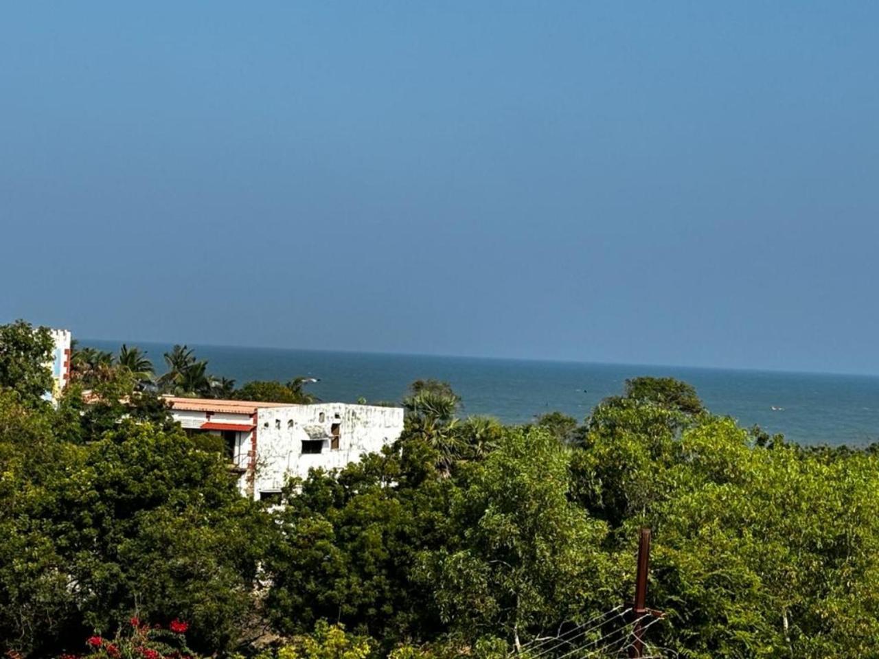 Dream Promenade Beach View Puducherry Zewnętrze zdjęcie